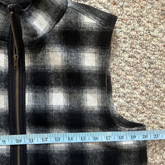 Laju Women's Black and White Plaid Wool Zip-Up Vest Sherpa Lining, Women’s Sz S - Picture 12 of 13